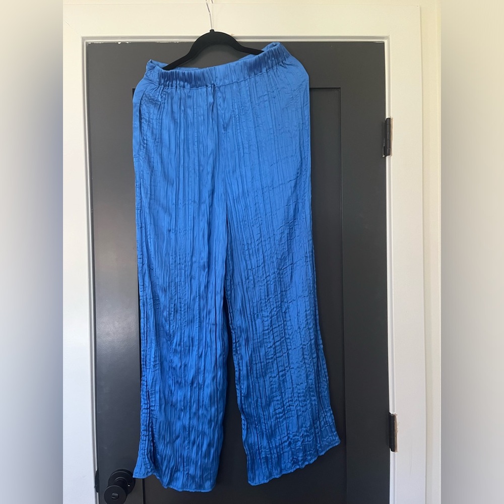 NWT House of Harlow Blue Matching pant/blouse set - Size Small - Picture 16 of 16